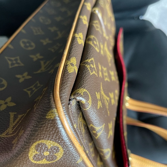 Authentic Multipli Cite LV Bag - Picture 10 of 13